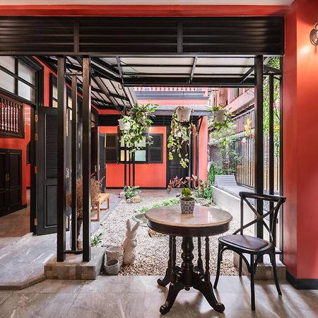 De Phanakron Boutique Hotel Бангкок Экстерьер фото
