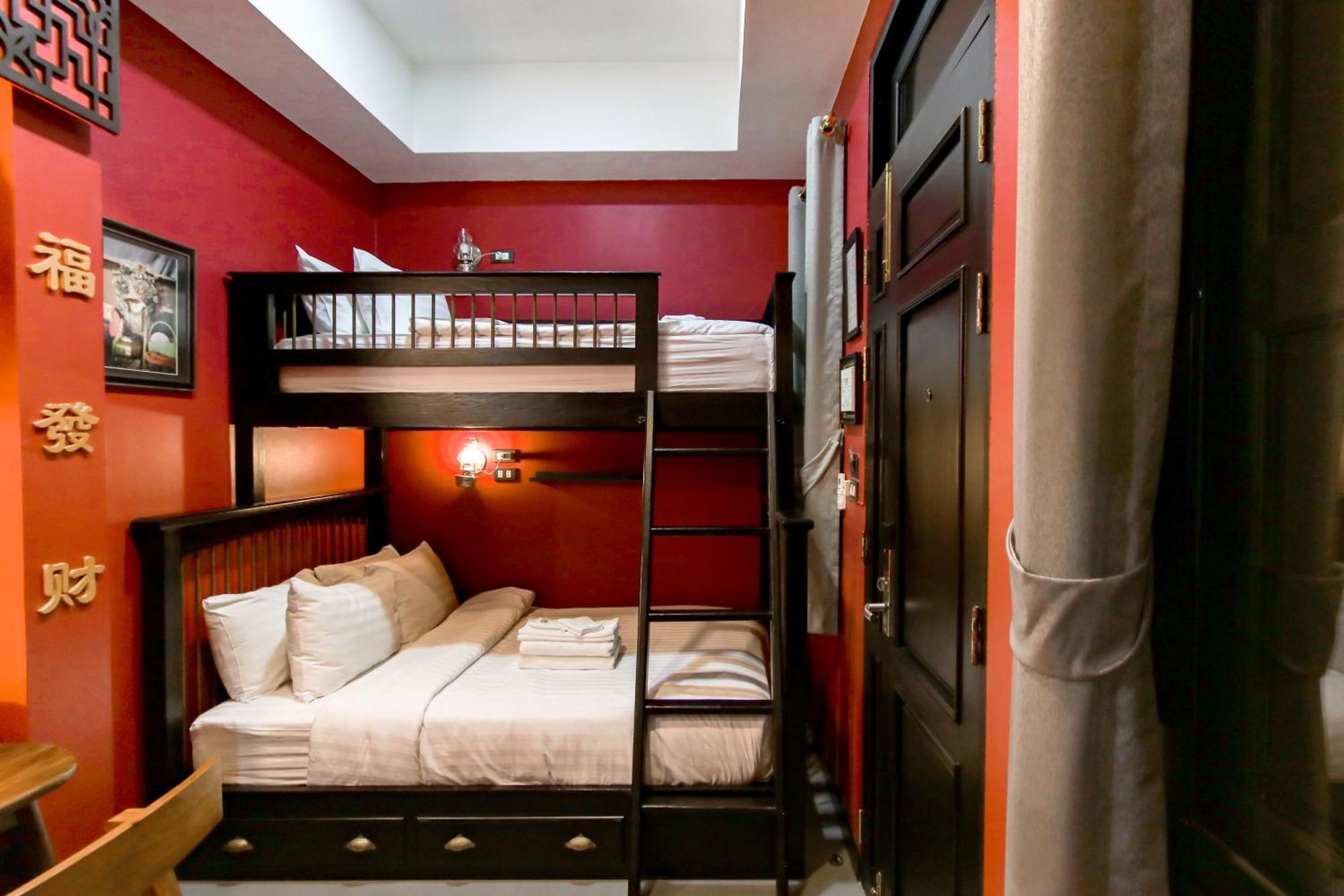 De Phanakron Boutique Hotel Бангкок Экстерьер фото