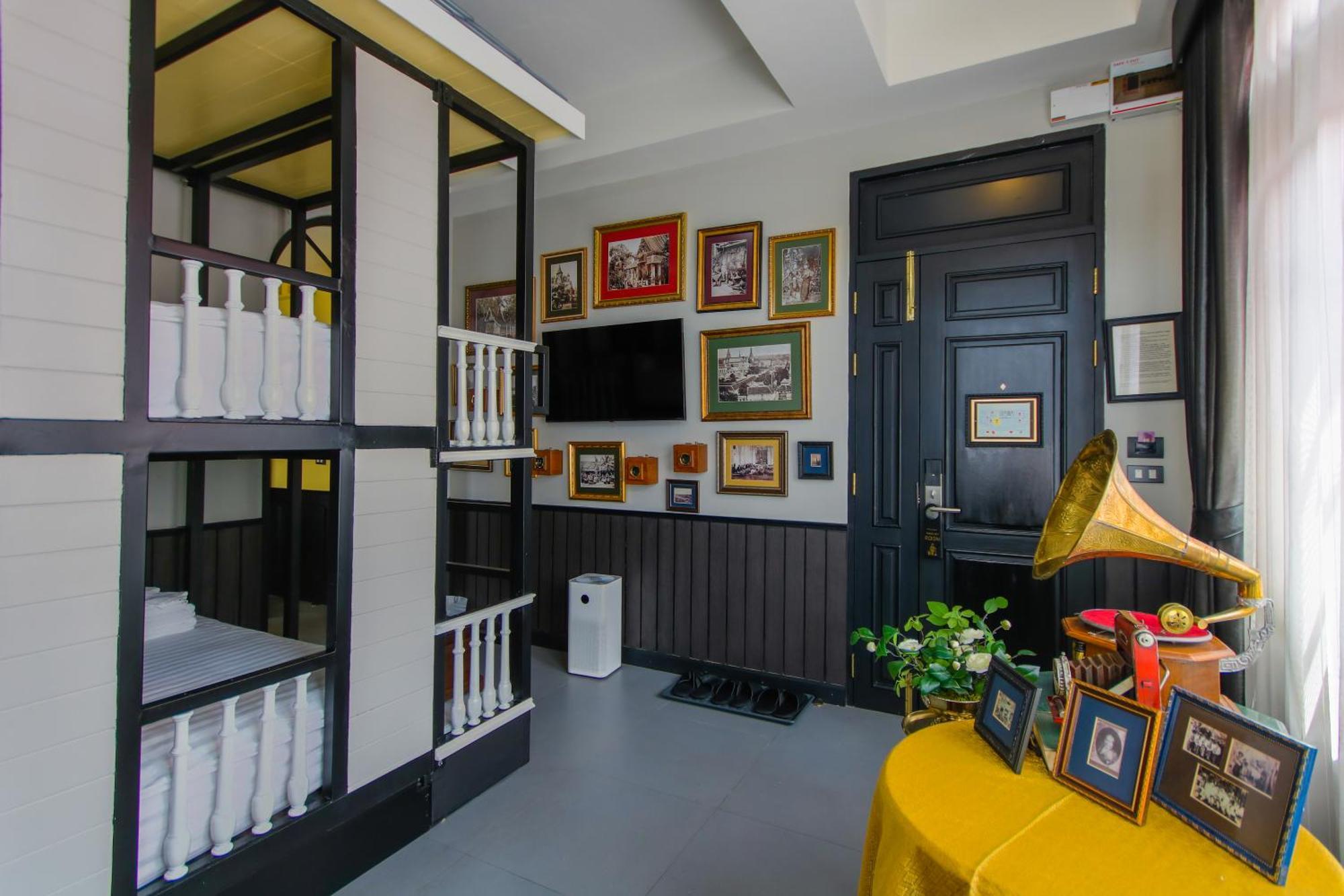 De Phanakron Boutique Hotel Бангкок Экстерьер фото